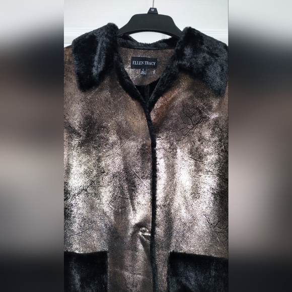 Ellen Tracy Shimmering Gold and Black  Jacket - Picture 7 of 10